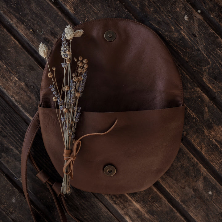 Kaikku – Dark brown