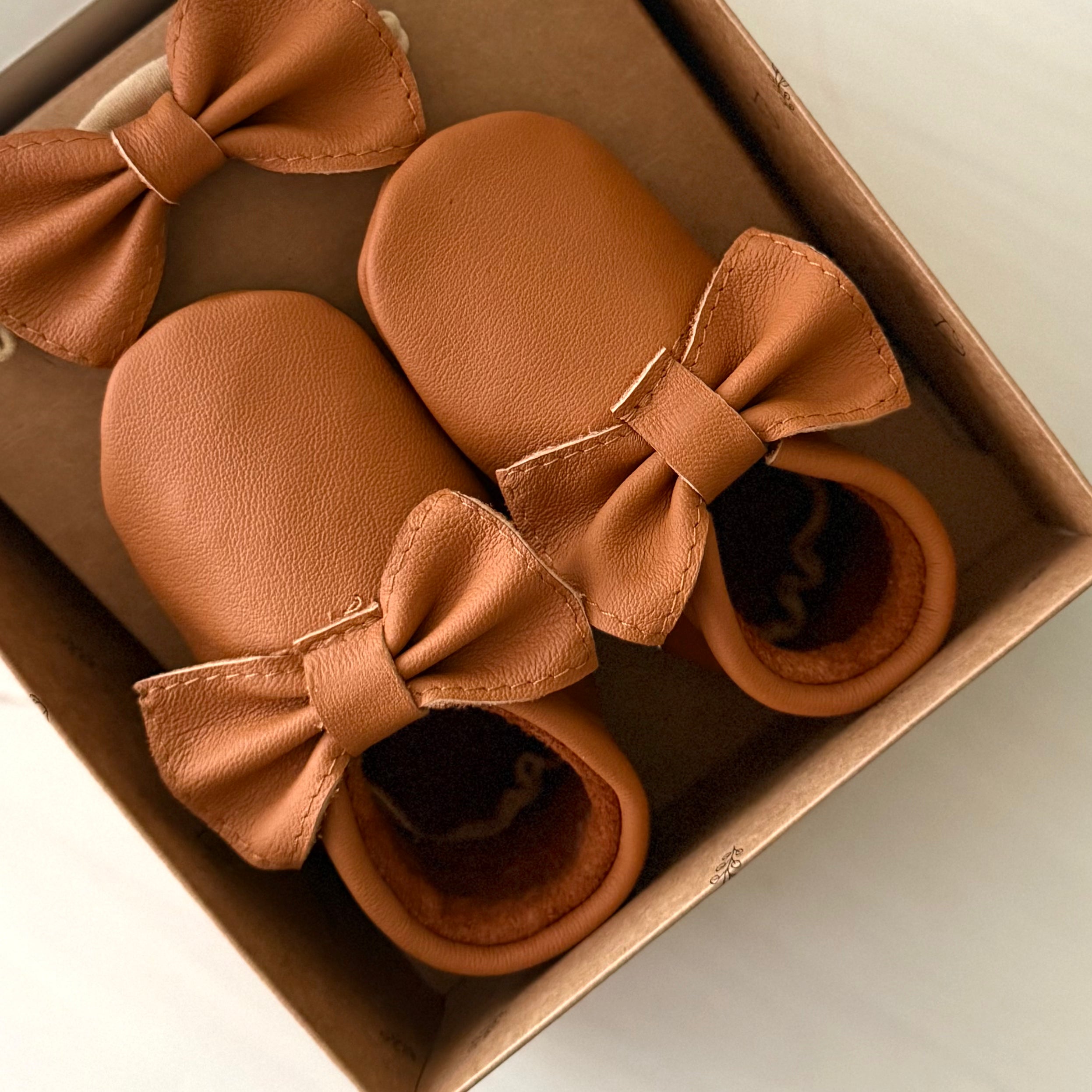 Celebration Set - Brown
